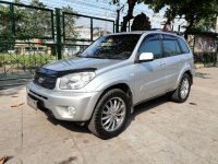 2nd Hand Toyota Rav4 2004 Automatic Gasoline for sale in Valenzuela