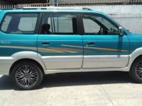 Selling 2nd Hand Toyota Revo 2001 in Manila