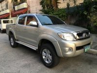 2nd Hand Toyota Hilux 2011 for sale in Quezon City