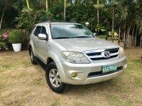 Selling Toyota Fortuner 2006 at 144000 km in Lipa
