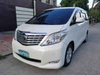 Sell 2nd Hand 2011 Toyota Alphard Automatic Gasoline at 64000 km in Quezon City