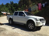 Selling 2nd Hand Isuzu D-Max 2005 at 130000 km in Consolacion
