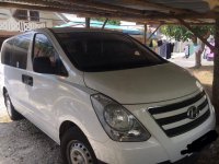 Selling 2nd Hand Hyundai Starex 2018 Van Manual Diesel at 10000 km in Lipa