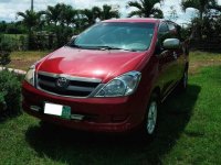 Selling 2nd Hand Toyota Innova 2005 Manual Gasoline at 130000 km in Rosario