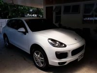 Selling Porsche Cayenne 2018 Automatic Gasoline in Makati