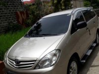 Toyota Innova 2012 Manual Diesel for sale in Mataasnakahoy