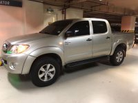 2nd Hand Toyota Hilux 2010 at 80000 km for sale in Taguig