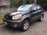 Selling Toyota Rav4 2004 Automatic Gasoline in Manila