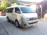 Selling Toyota Grandia 2015 Automatic Diesel in Pasig