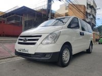 Selling Hyundai Starex 2017 Manual Gasoline in Quezon City