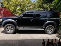 Selling Ford Everest 2010 Automatic Gasoline in Liloan