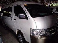 Selling Toyota Hiace 2017 Manual Gasoline at 22771 km 