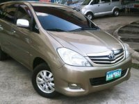 Selling Toyota Innova 2010 in Manila