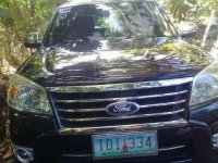 Selling Ford Everest 2011 at 80000 km in Iriga