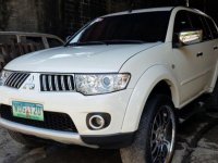 Selling Mitsubishi Montero 2012 Automatic Diesel in Muntinlupa