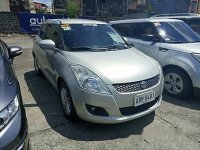 Silver Suzuki Swift 2015 Automatic Gasoline for sale 