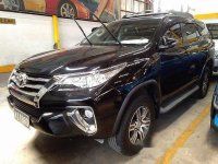 Sell Black 2017 Toyota Fortuner Manual Diesel at 15483 km 