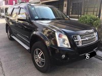 Black Isuzu Alterra 2009 at 54000 km for sale