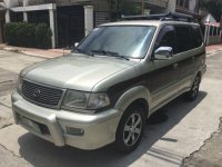 Selling 2nd Hand Toyota Revo 2002 in Manila