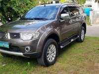 Sell Brown 2013 Mitsubishi Montero Sport at 60000 km