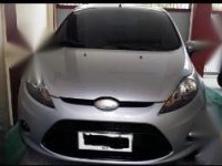 2nd Hand Ford Fiesta 2011 at 50000 km for sale