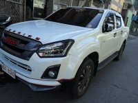 Selling Used Isuzu D-Max 2017 Automatic Diesel at 50000 km in Olongapo
