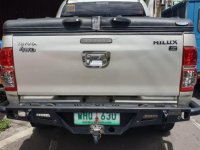 2nd Hand Toyota Hilux 2013 at 100000 km for sale