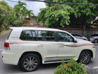 2nd Hand Toyota Land Cruiser 2018 for sale in Pasay