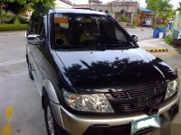 Selling Isuzu Crosswind 2009 at 90000 km in Quezon City