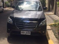 Selling Used Toyota Innova 2015 in Mandaluyong