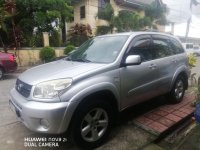 2nd Hand Toyota Rav4 2004 for sale in Alfonso