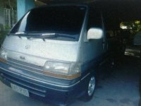 Sell 2nd Hand Toyota Hiace Van in Marikina