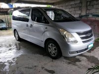 2nd Hand Hyundai Starex 2009 for sale in Makati