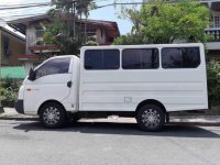 Selling 2nd Hand Hyundai H-100 2010 in Quezon City