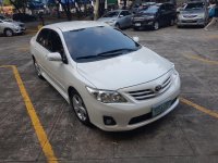 2nd Hand Toyota Altis 2013 at 90000 km for sale