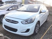 Selling 2nd Hand Hyundai Accent 2015 in Cainta