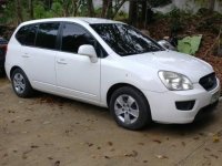 2nd Hand Kia Carens 2009 at 90000 km for sale