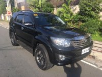 Selling Black Toyota Fortuner 2015 Automatic Diesel at 48000 km in Quezon City