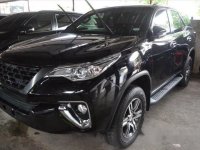 Selling Black Toyota Fortuner 2017 at 6800 km 