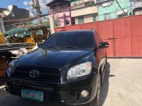 Selling 2nd Hand Toyota Rav4 in Quezon City