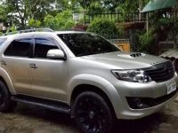 Toyota Fortuner 2014 Manual Diesel for sale in Santo Tomas