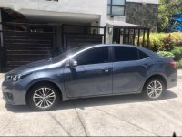 Selling Toyota Altis 2014 Manual Gasoline in Mandaluyong