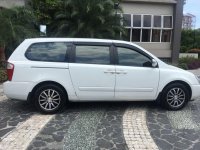 2nd Hand Kia Carnival 2012 Automatic Diesel for sale in Quezon City