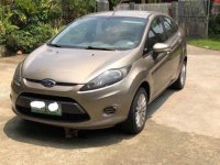 Selling 2nd Hand Ford Fiesta 2011 in Santa Maria