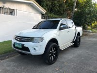 Sell 2nd Hand 2013 Mitsubishi Strada Automatic Diesel at 80000 km in Angeles