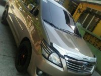 Selling 2nd Hand Toyota Innova 2013 in Quezon City