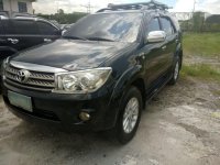 Selling Toyota Fortuner 2009 Automatic Gasoline in Makati