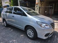 Silver Toyota Innova 2015 at 28000 km for sale in Cainta