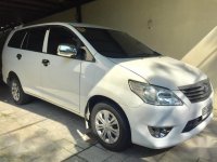Selling 2nd Hand Toyota Innova 2015 Manual Diesel at 90000 km in Quezon City