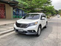 Selling White Honda Cr-V 2014 Automatic Gasoline at 41000 km 